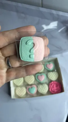 Doces Personalizados para Festas e Datas Especiais no tema: Chá Revelação
