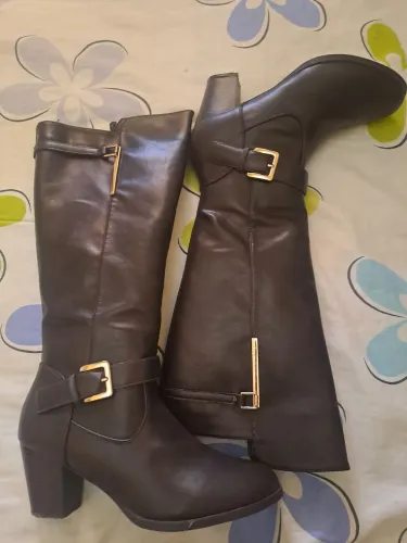 Bota Feminia Cano Alto