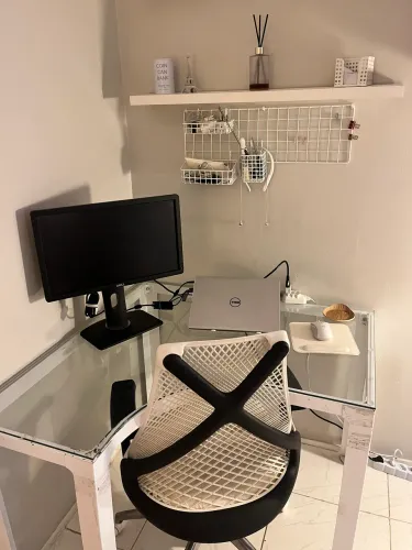 Mesa escritório tampo de vidro e metal