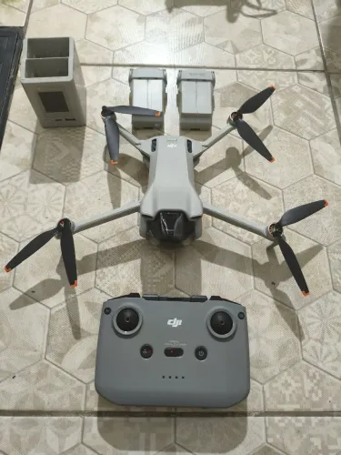 Drone DJI mini 3 completo com bateria extra e Hub digital