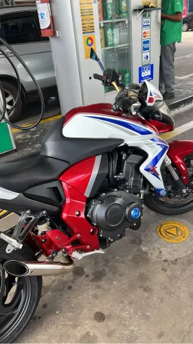 Escapamento Atalla sobreposto para cb1000r em inox