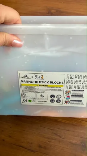Brinquedo para montar