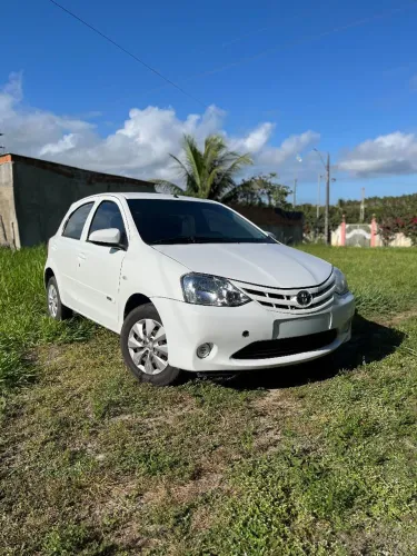 Toyota Etios X 1.3 Flex 16V 5P Mec. 2016