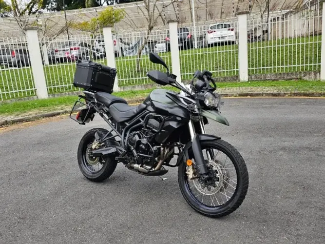 Triumph Tiger 800 XC