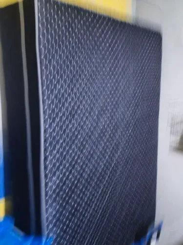 cama box de casa nunca usada
