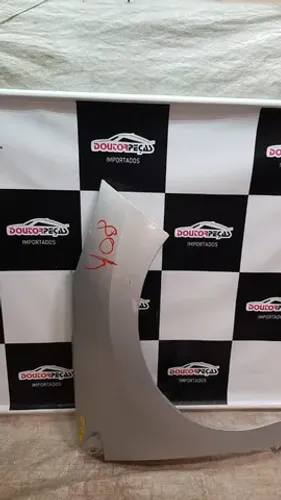 Paralama dianteira direito Peugeot 408 11/15 Com detalhes