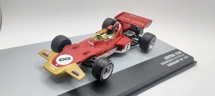 Lendas Brasileiras Do Automobilismo - Lotus 72D + Fascículo