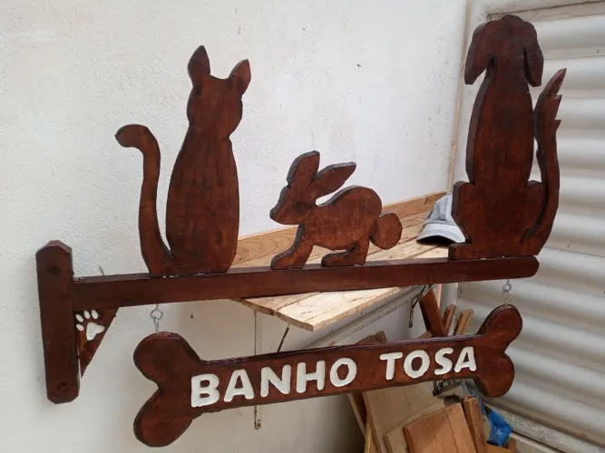 Placa de Madeira para Pet Shop - Banho e Tosa - Personalizada