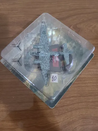 Miniatura Aviões Bombardeiros WWll Junkers Ju 188 E1 Germany