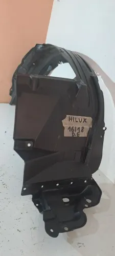 Parabarro Hilux 16/18 esquerdo COM DETALHE