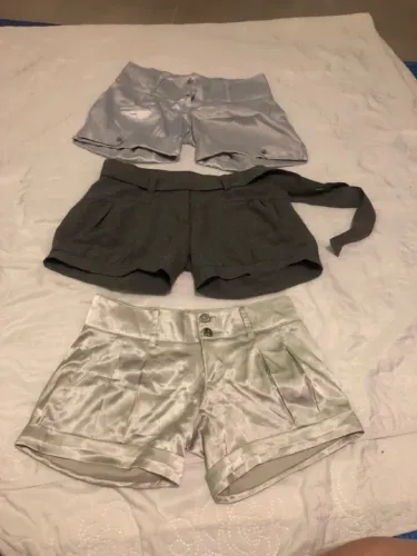 Shortinhos 10 reias cada 