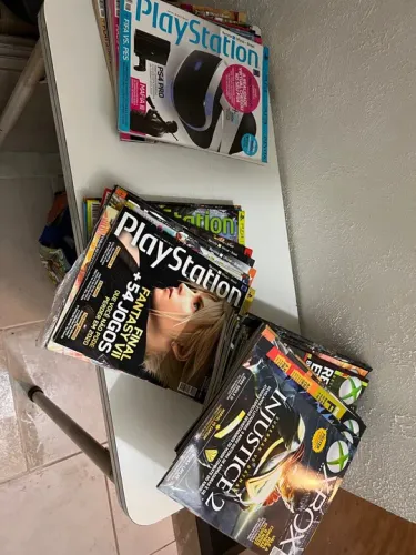 Lote de revistas PlayStation e X-box
