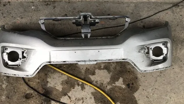 Parachoque Dianteiro Renault Kwid (pra recuperar)
