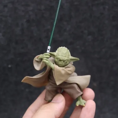 Boneco Star Wars Mestre Yoda Miniatura Action Figure Baby