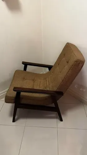 Conjunto de 2 poltronas.
