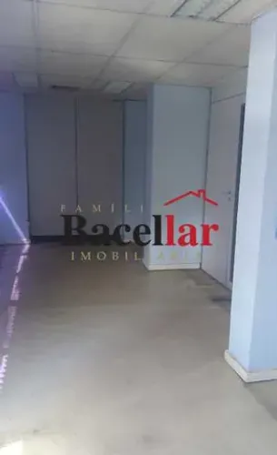 Andar - / Comercial / Centro