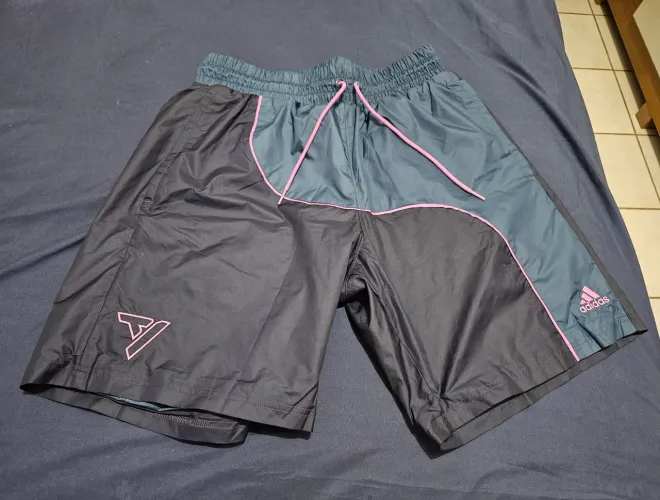 Short adidas original Trae Young