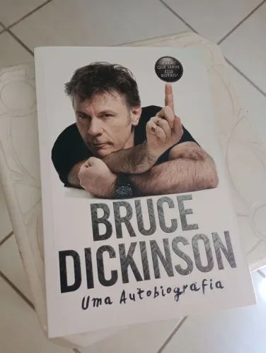 Bruce Dickinson - Uma Autobiografia em ótimo estado 