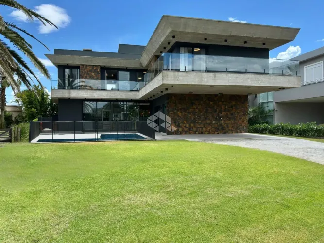 Casa/sobrado condomínio Playa Vista em Xangri-la 04 suítes
