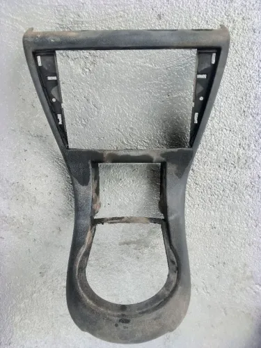 C4/ PALLAS MOLDURA PAINEL CENTRAL *0