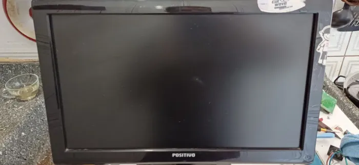 Monitor positivo 18,5 polegadas 9365wa p com áudio interno