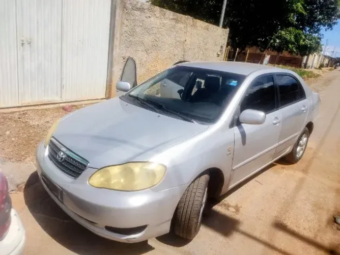 Toyota Corolla XLI 1.6 16V 110cv Aut. 2005