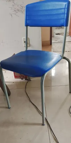 Jogo de 4 Cadeiras Semi-novas 