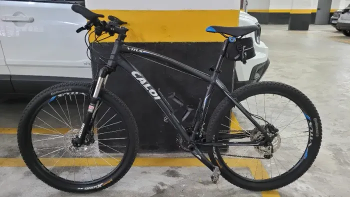 Bicicleta Caloi Vitus Aro 26 - Quadro 18" - Mountain Bike