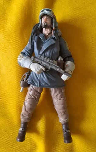 *** MT Cassian Andor 15cm Star Wars Black