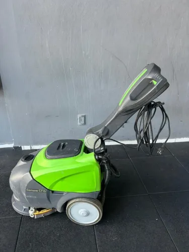 Lavadora Alta Pressão de Pisos - Eficiência e Potência