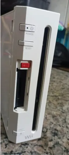 Console Nintendo Wii sem fonte e sem controle , testar na hora