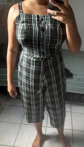 Macacão xadrez feminino