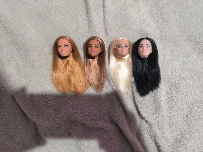 Lote Cabeças de Boneca Barbie - Diversas Cores de Cabelo