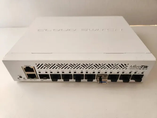 Mikrotik Switch CRS310-1G-5S-4S+IN 