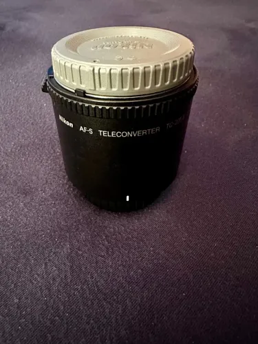 Teleconversor Nikon AF-S TC-20E II