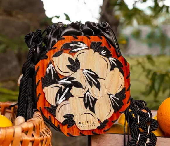 Bolsa de Ombro Olivia Concept em Madeira