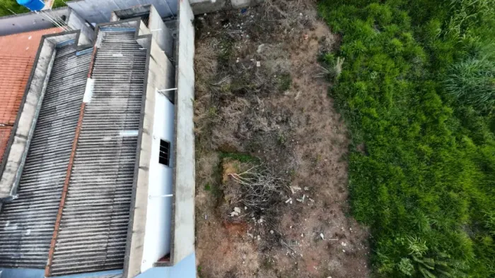 LOTE À VENDA NO RESIDENCIAL SERRA AZUL