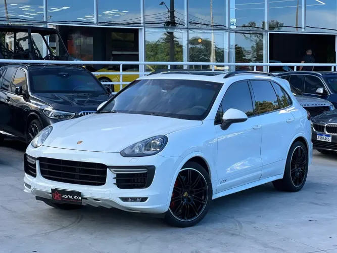 Porsche Cayenne GTS 3.6 Bi-turbo 440cv 2016