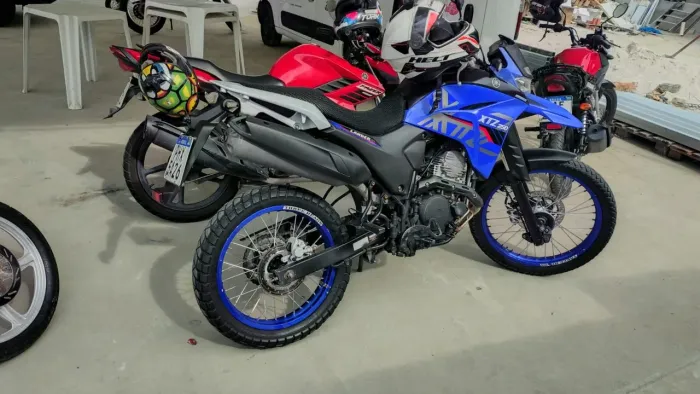 Lander 250 toda quitada