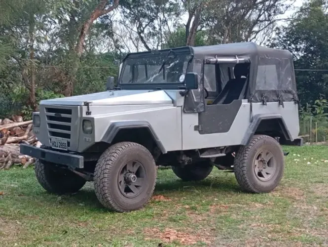 CBT Jipe Javali 3.0 4X4 Diesel 1991