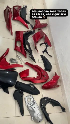 VENDO CARENAGENS PCX 160 2025