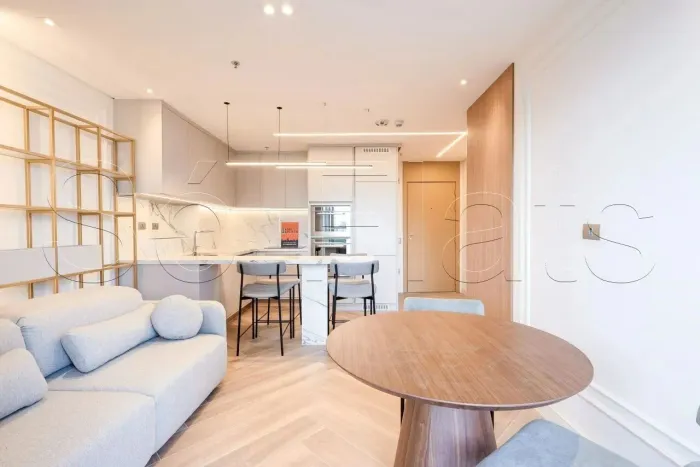 W Residences, apartamento disponível para venda com 64m², 1 dormitório e 1 vaga.