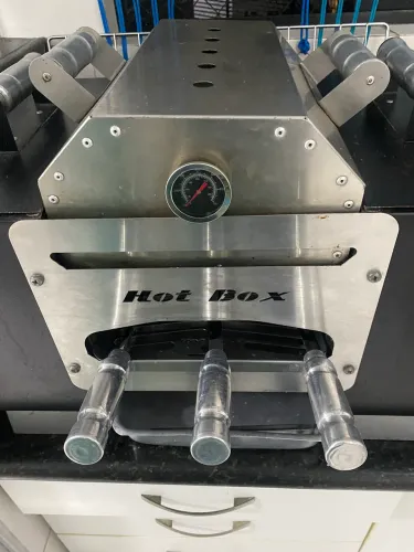 Churrasqueira HotBox a carvão em inox p/ apto e SEM FUMAÇA. Preço otimo!