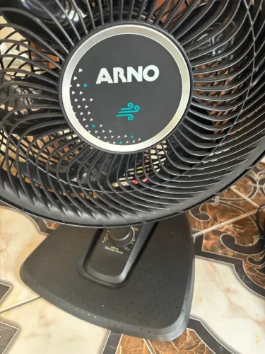 03 VENTILADORES 40cm- com defeito.