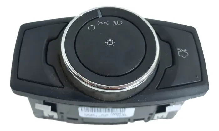 Botão Comando Luz Farol Milha Porta Malas Ford Ka 2016