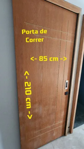 Porta de Correr de Madeira - 85x210cm