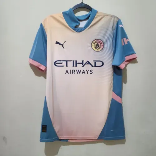Camisa Manchester City edição especial Oasis