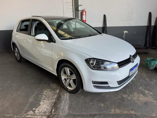 Golf Comfortline 1.4 TSI Aut 2015 Teto Solar + Multimidia