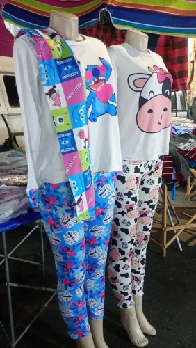 Pijamas temáticos para adultos
