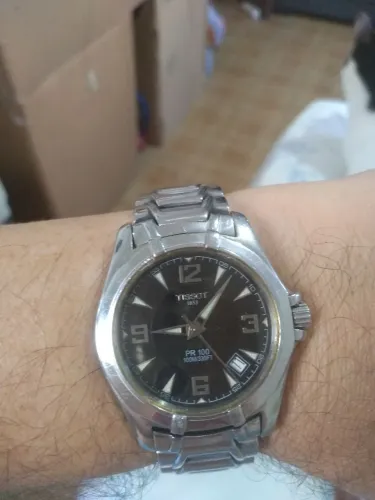 Relógio Tissot sport PR 100 suíço quartz ótimo estado 